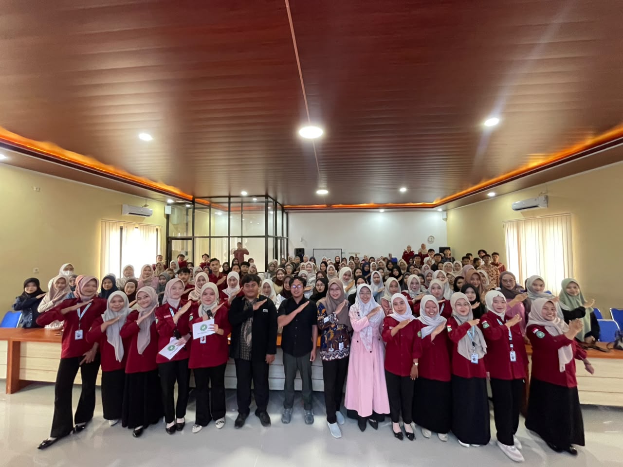 Bangun Keakraban, Prodi Pendidikan Bahasa Indonesia Sambut Mahasiswa Baru 2026
