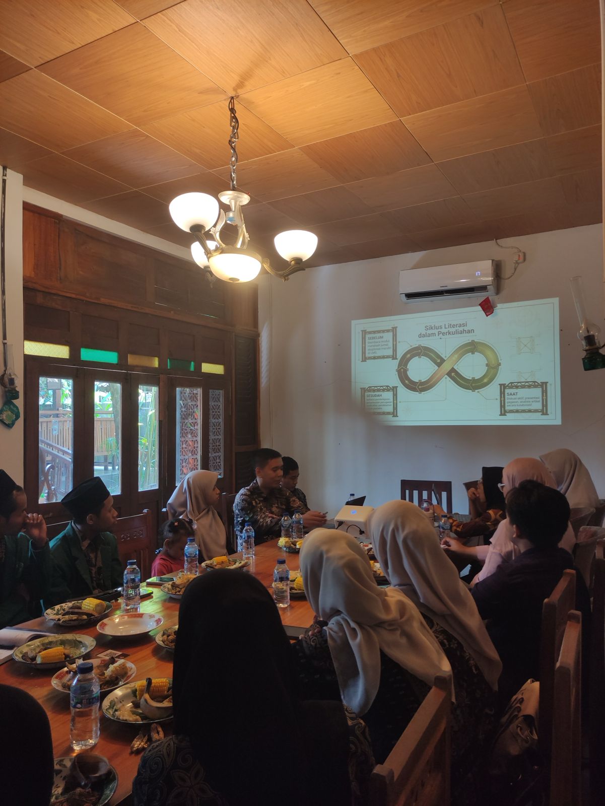 Dosen Prodi PAUD UMNU Kebumen Jadi Pemateri dalam Kelompok Diskusi Terumpun FGD Tiga Perguruan Tinggi